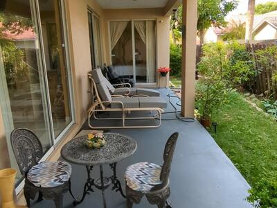 1481 SW 105th Avenue, Pembroke Pines, FL 33025