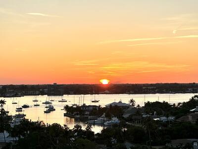 Singer Island, FL 33404