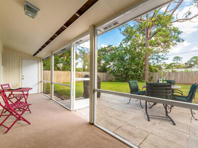 9026 SE Bobwhite Street, Hobe Sound, FL 33455