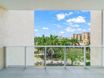 220 SE Mizner Boulevard, Boca Raton, FL 33432