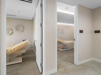 220 SE Mizner Boulevard, Boca Raton, FL 33432