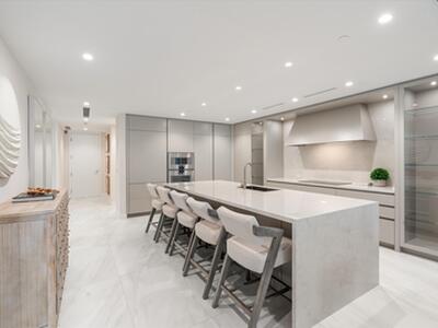 220 SE Mizner Boulevard, Boca Raton, FL 33432