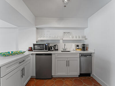 235 Sunrise Avenue, Palm Beach, FL 33480