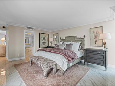 5550 N Ocean Drive, Singer Island, FL 33404