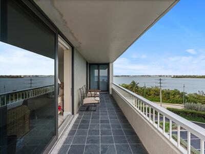 5550 N Ocean Drive, Singer Island, FL 33404