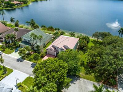 10290 NW 60th Place, Parkland, FL 33076