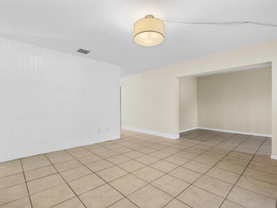 170 NW 7th Street, Boca Raton, FL 33432