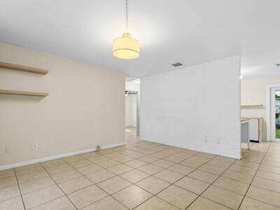 170 NW 7th Street, Boca Raton, FL 33432