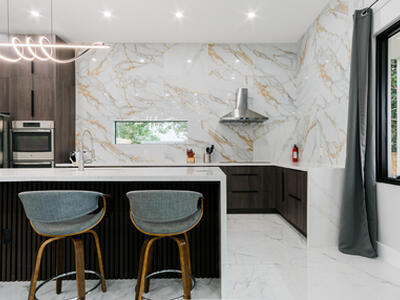 909 NW 4th Avenue, Hallandale Beach, FL 33009