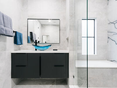 909 NW 4th Avenue, Hallandale Beach, FL 33009