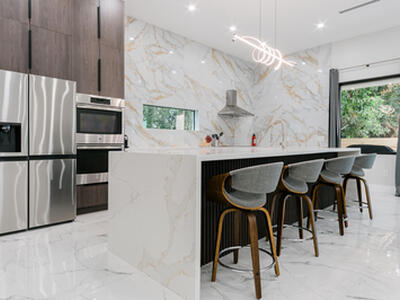 909 NW 4th Avenue, Hallandale Beach, FL 33009