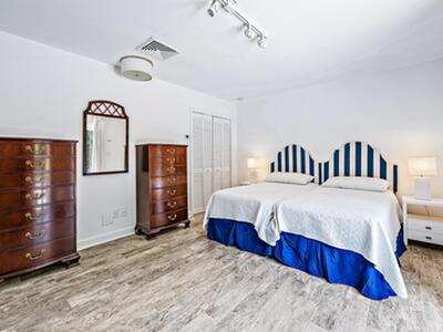 5 N Beach Road, Jupiter Island, FL 33455