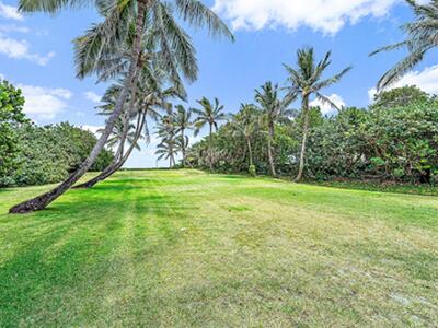 5 N Beach Road, Jupiter Island, FL 33455