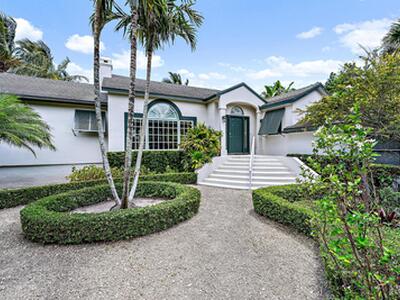 5 N Beach Road, Jupiter Island, FL 33455