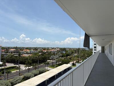 3101 S Ocean Boulevard, Highland Beach, FL 33487