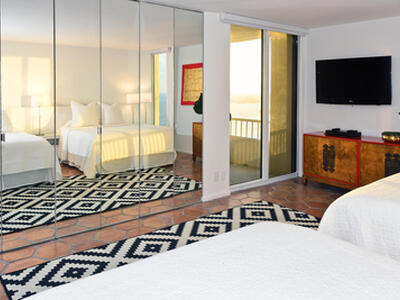 5510 N Ocean Drive, Singer Island, FL 33404