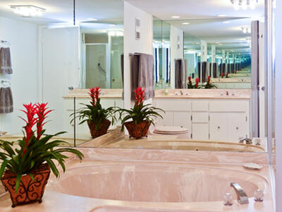 5510 N Ocean Drive, Singer Island, FL 33404