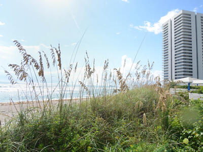 5510 N Ocean Drive, Singer Island, FL 33404