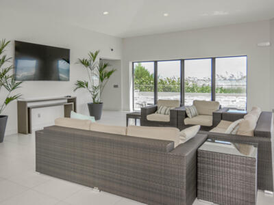 5510 N Ocean Drive, Singer Island, FL 33404