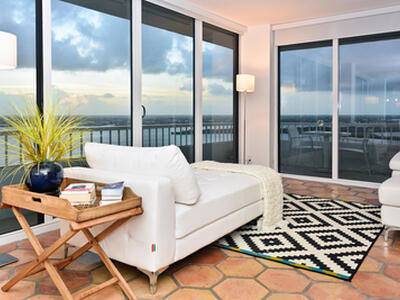 5510 N Ocean Drive, Singer Island, FL 33404