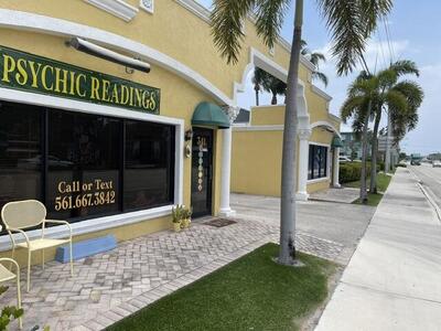 341 W Indiantown Road
