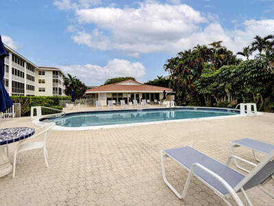 1910 S Ocean Boulevard, Delray Beach, FL 33483