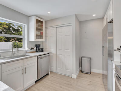 219 NW 14th Avenue, Delray Beach, FL 33444