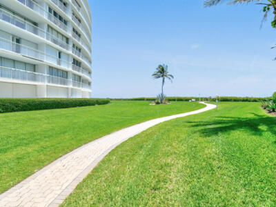 2780 S Ocean Boulevard, Palm Beach, FL 33480