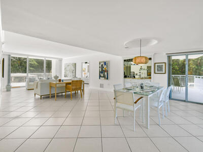 2780 S Ocean Boulevard, Palm Beach, FL 33480