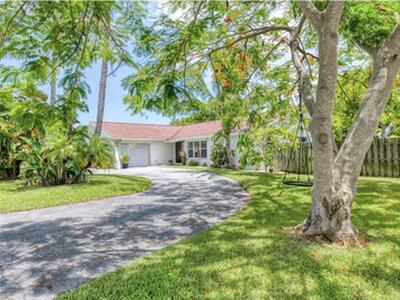 226 W Norfolk Road