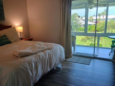 5520 N Ocean Boulevard, Ocean Ridge, FL 33435