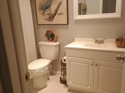 5520 N Ocean Boulevard, Ocean Ridge, FL 33435