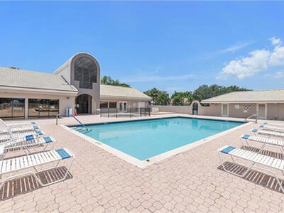 5465 Monterey Circle, Delray Beach, FL 33484