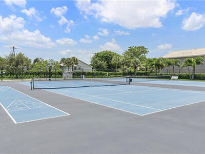 5465 Monterey Circle, Delray Beach, FL 33484