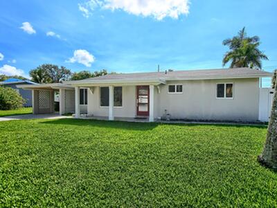 126 NW 3rd Court