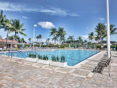 669 Saxony N, Delray Beach, FL 33446