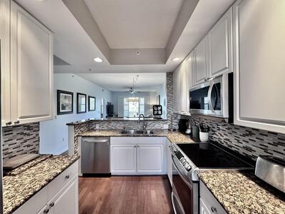 26 Royal Palm Way