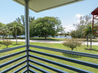 2880 Lake Osborne Drive, Lake Worth Beach, FL 33461