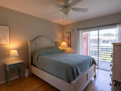 2880 Lake Osborne Drive, Lake Worth Beach, FL 33461