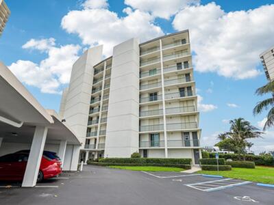 5400 N Ocean Drive E, Singer Island, FL 33404