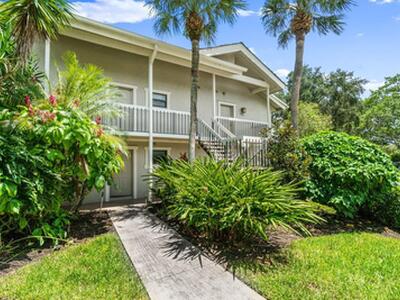 11863 Wimbledon Circle