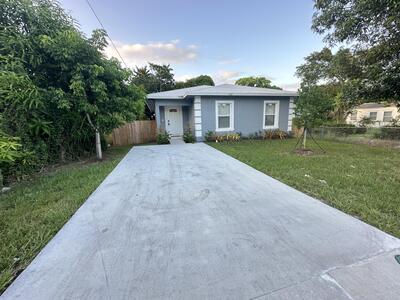 723 20th Street, West Palm Beach, FL 33407