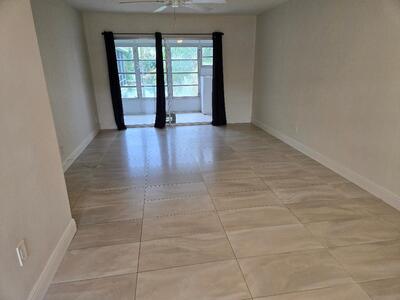 960 Crystal Lake Drive, Deerfield Beach, FL 33064