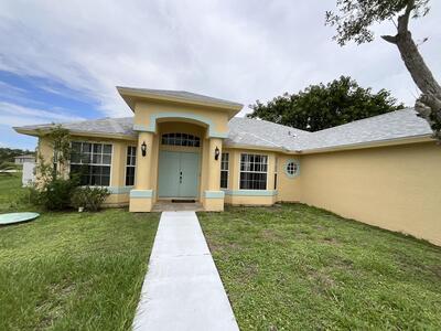 4630 NW Bighorn Avenue, Port Saint Lucie, FL 34983