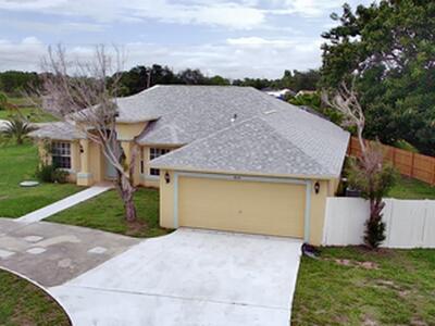 4630 NW Bighorn Avenue, Port Saint Lucie, FL 34983