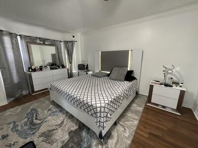 4630 NW Bighorn Avenue, Port Saint Lucie, FL 34983