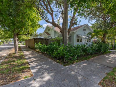 435 56th Street