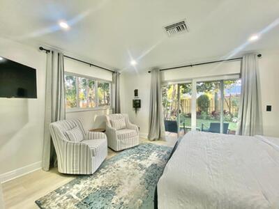 556 SW 24th Avenue, Boynton Beach, FL 33435