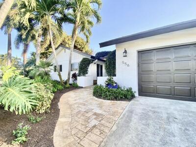 556 SW 24th Avenue, Boynton Beach, FL 33435