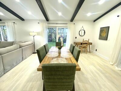 556 SW 24th Avenue, Boynton Beach, FL 33435